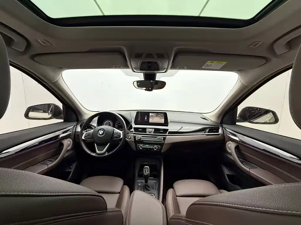 BMW X1 2022 — фото 12