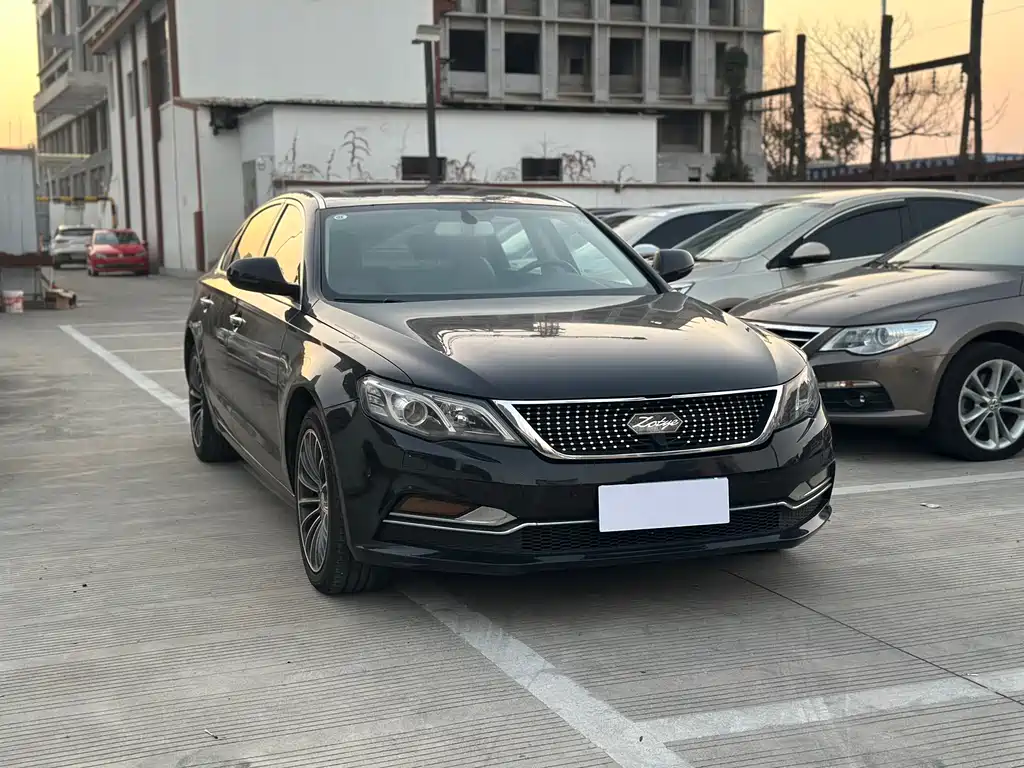 Zotye Z700 2017 — фото 3