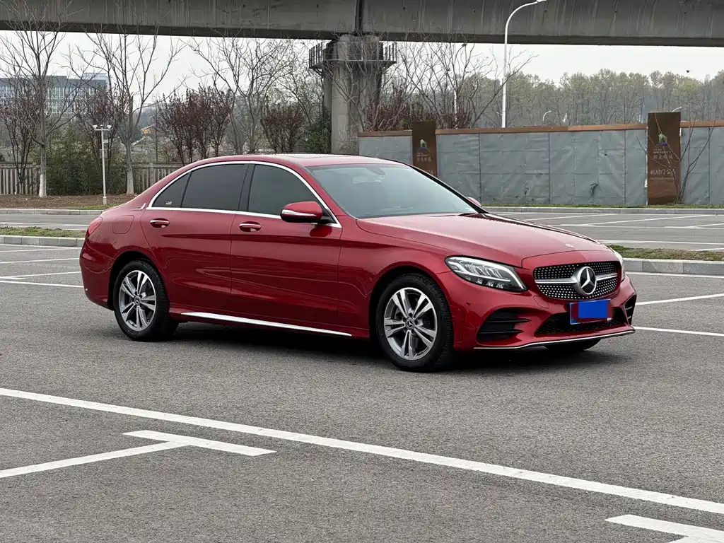 Mercedes-Benz C-Class 2020 — фото 3