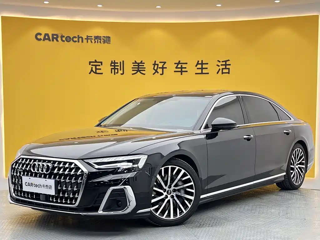 Audi A8 2023 — фото 1