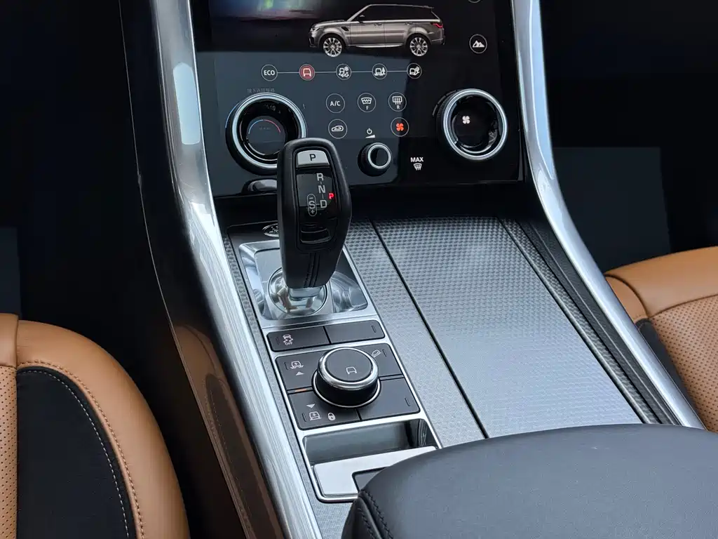 Land Rover Sport 2018 — фото 15
