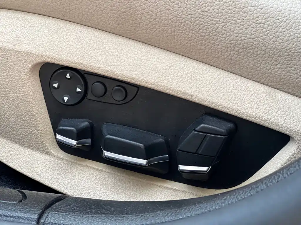 BMW 7 Series 2013 — фото 22