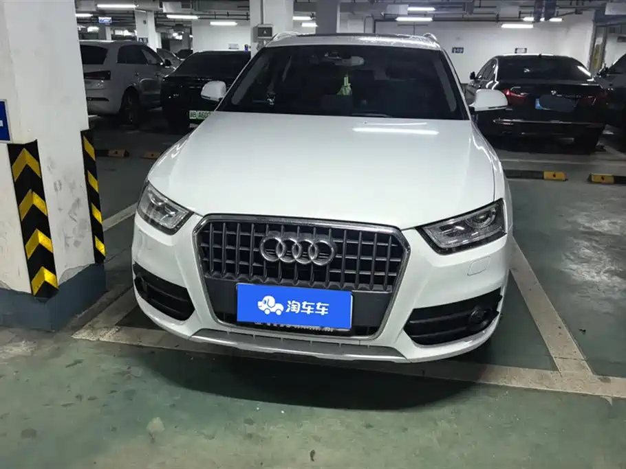 Audi Q3 2015