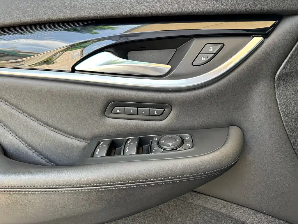Buick Enclave 2020 — фото 22