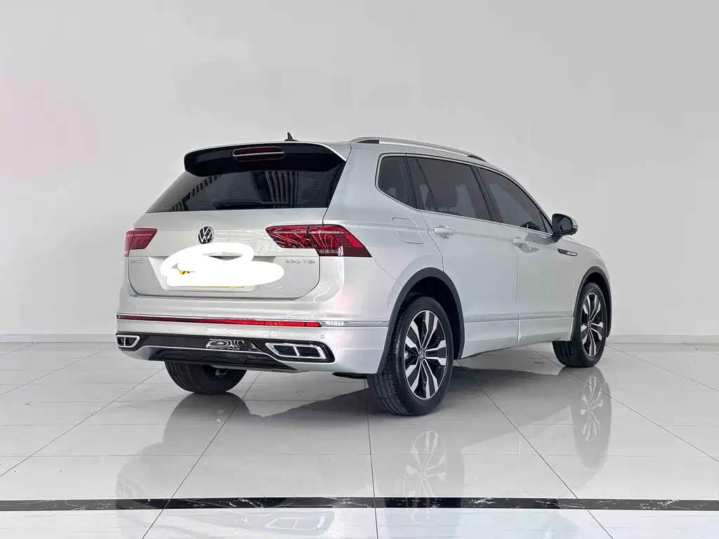 Volkswagen Tiguan L 2022 — фото 4