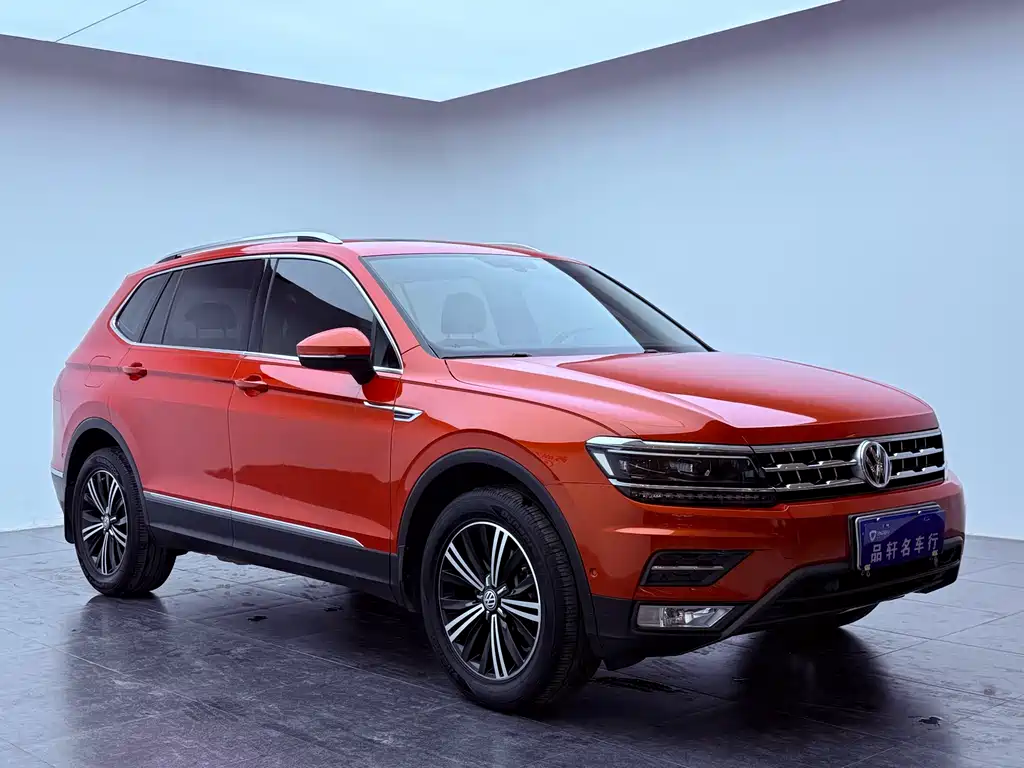 Volkswagen Tiguan L 2017 — фото 7