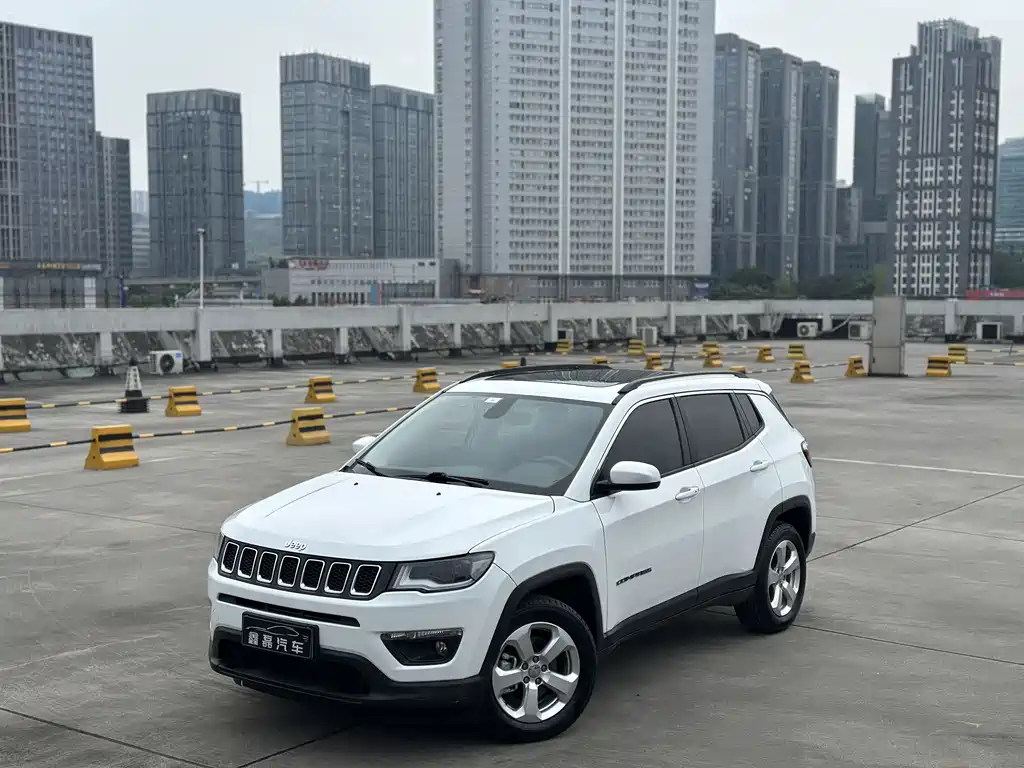Jeep Compass 2021 — фото 1