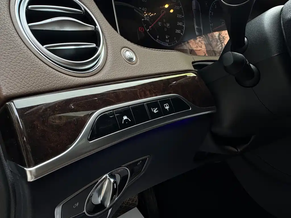 Mercedes-Benz S-Class 2018 — фото 23