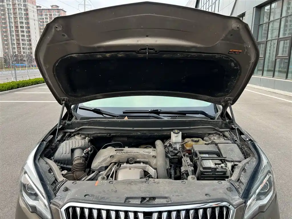 Buick Envision Plus 2017 — фото 15