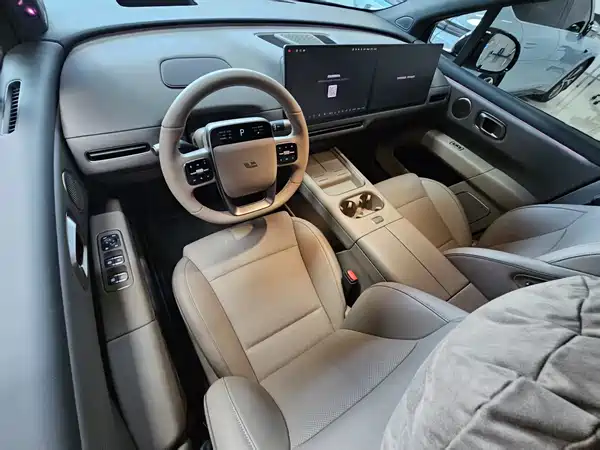 Li Auto i6 2026