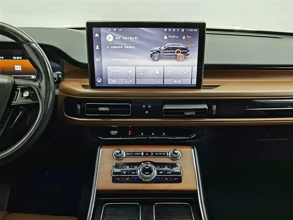 Lincoln Aviator 2020 — фото 12