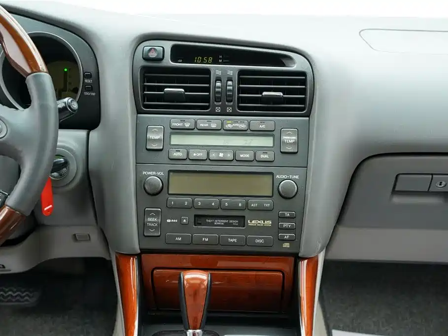 Lexus GS 2004 — фото 18