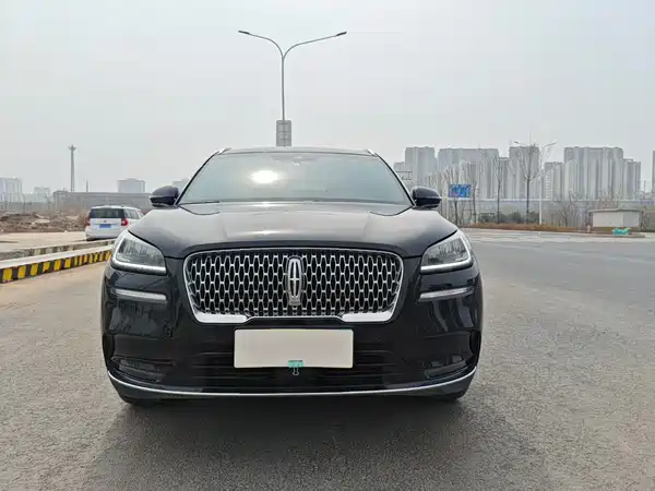 Lincoln Corsair 2021