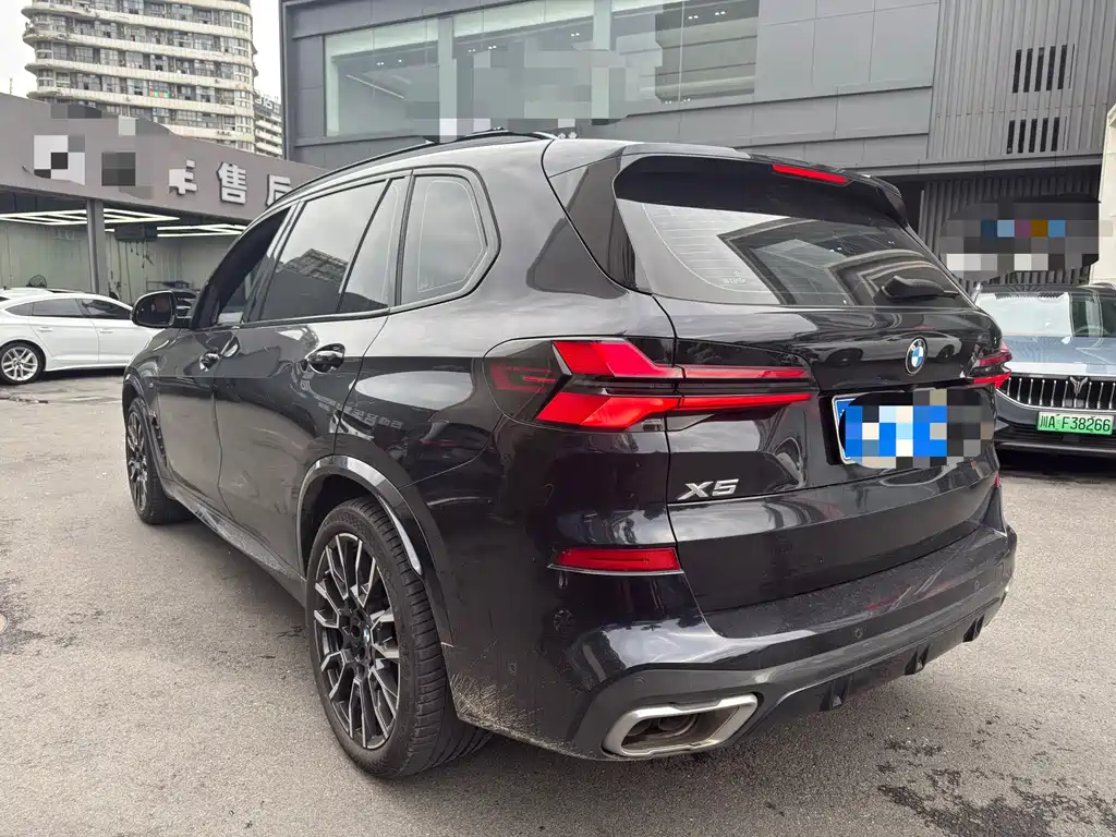 BMW X5 2023 — фото 10