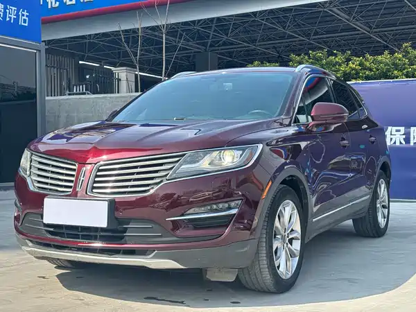 Lincoln MKC 2014