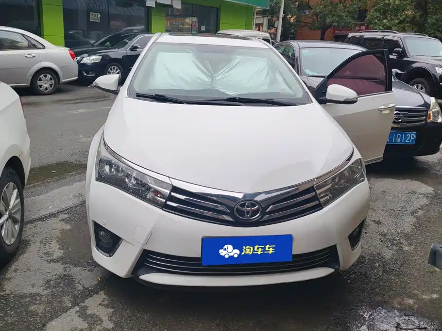 Toyota Corolla 2015