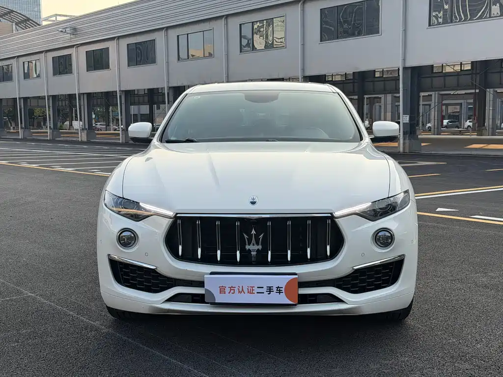 Maserati Levante 2022 — фото 2
