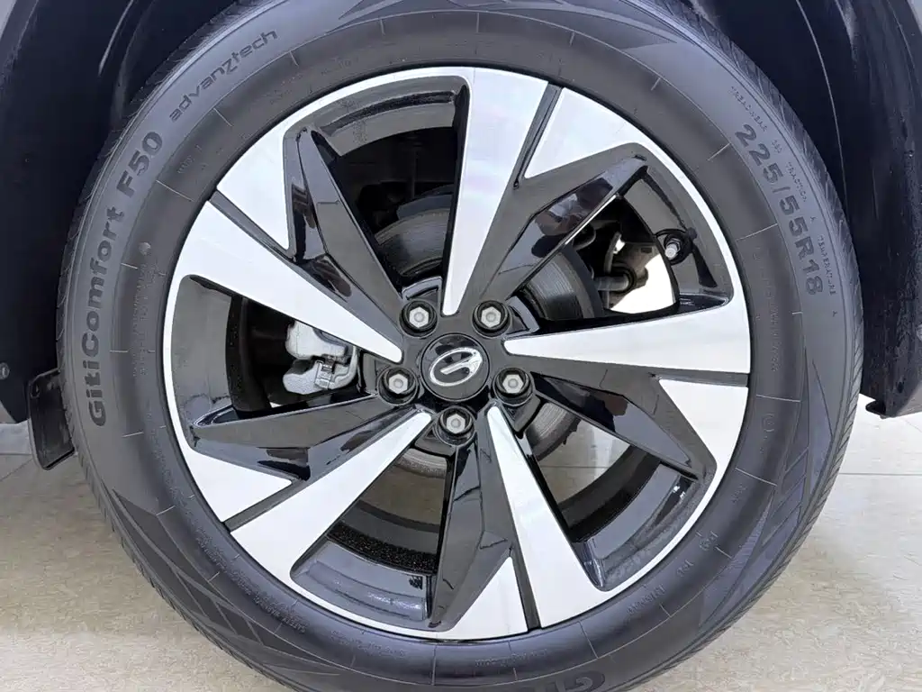 GAC Trumpchi GS4 2022 — фото 21