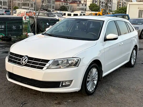Volkswagen Gran Lavida 2013