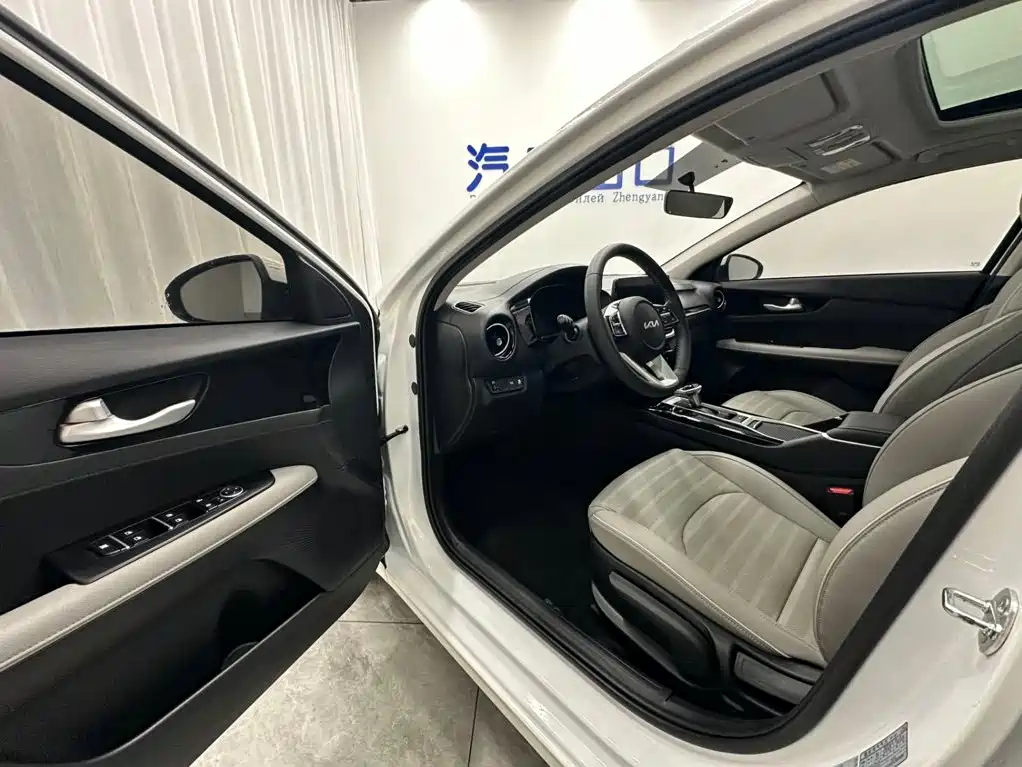 Kia K3 2023