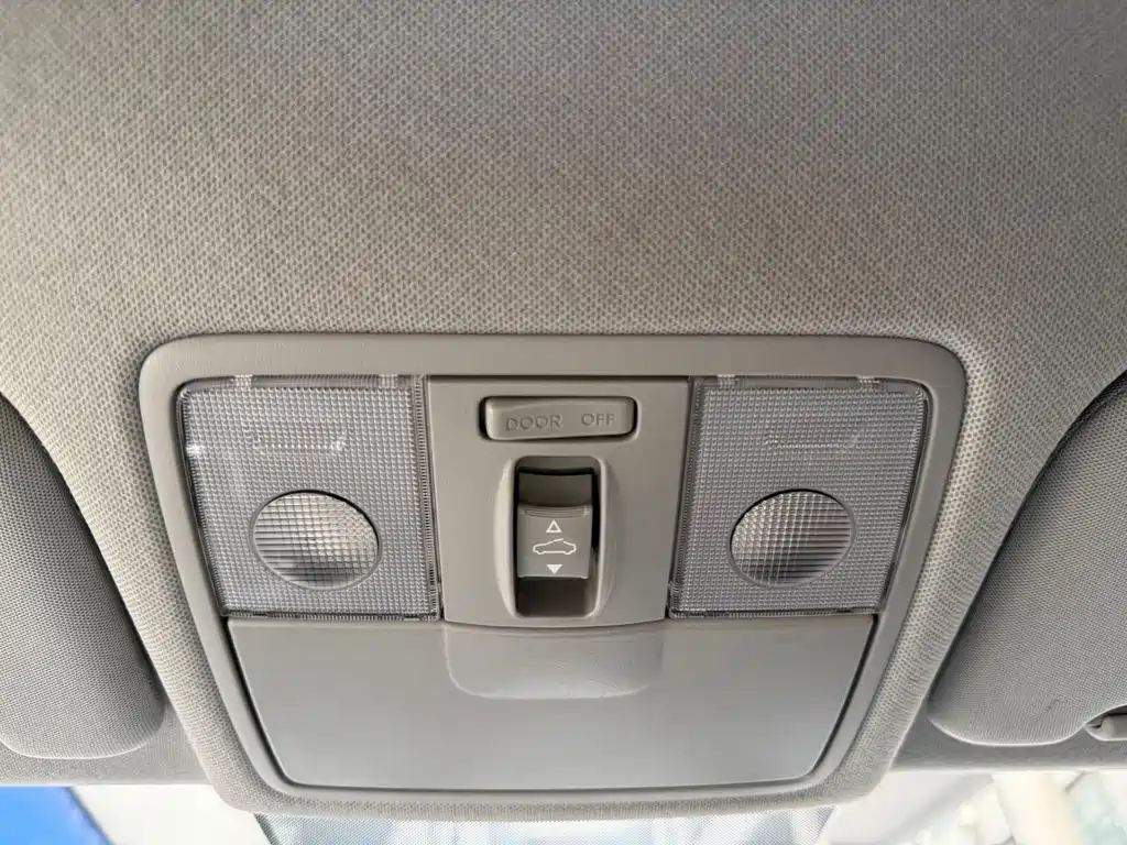 Kia KX1 2022 — фото 18