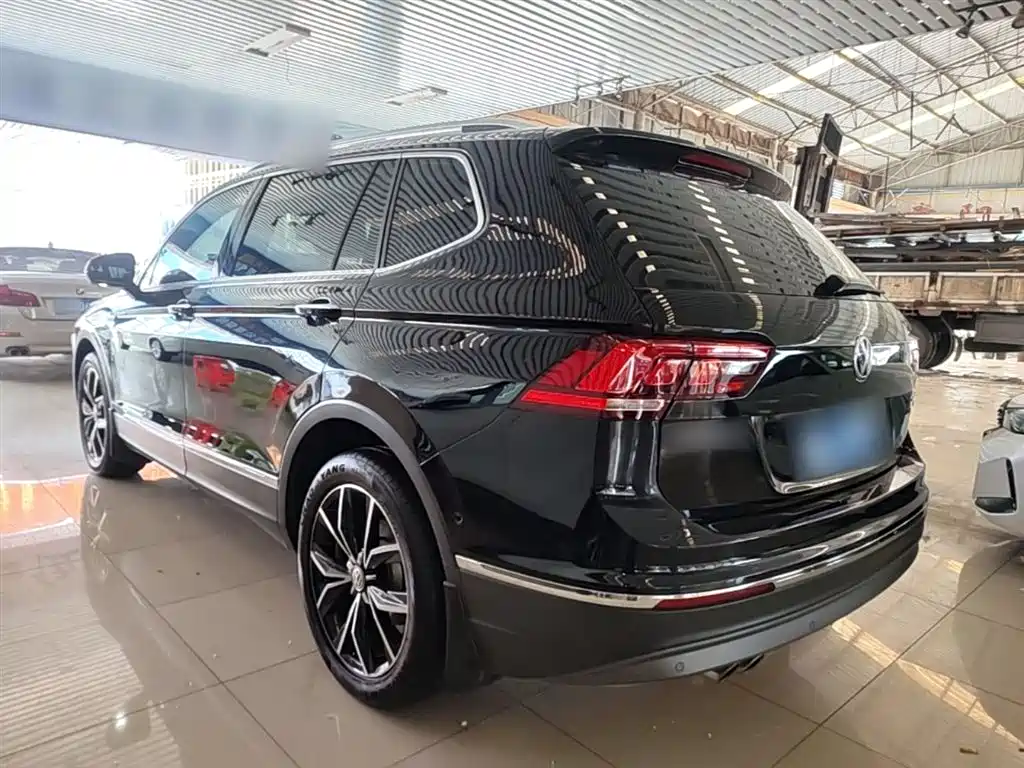 Volkswagen Tiguan L 2019 — фото 5