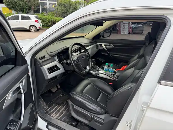 Geely Boyue 2017