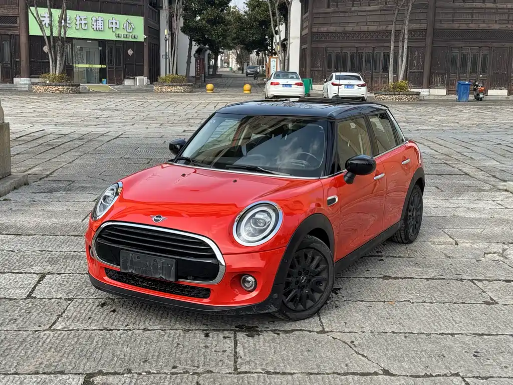 MINI Mini 2021 — фото 1