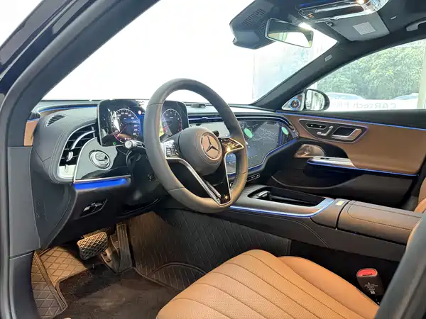 Mercedes-Benz E-Class 2026
