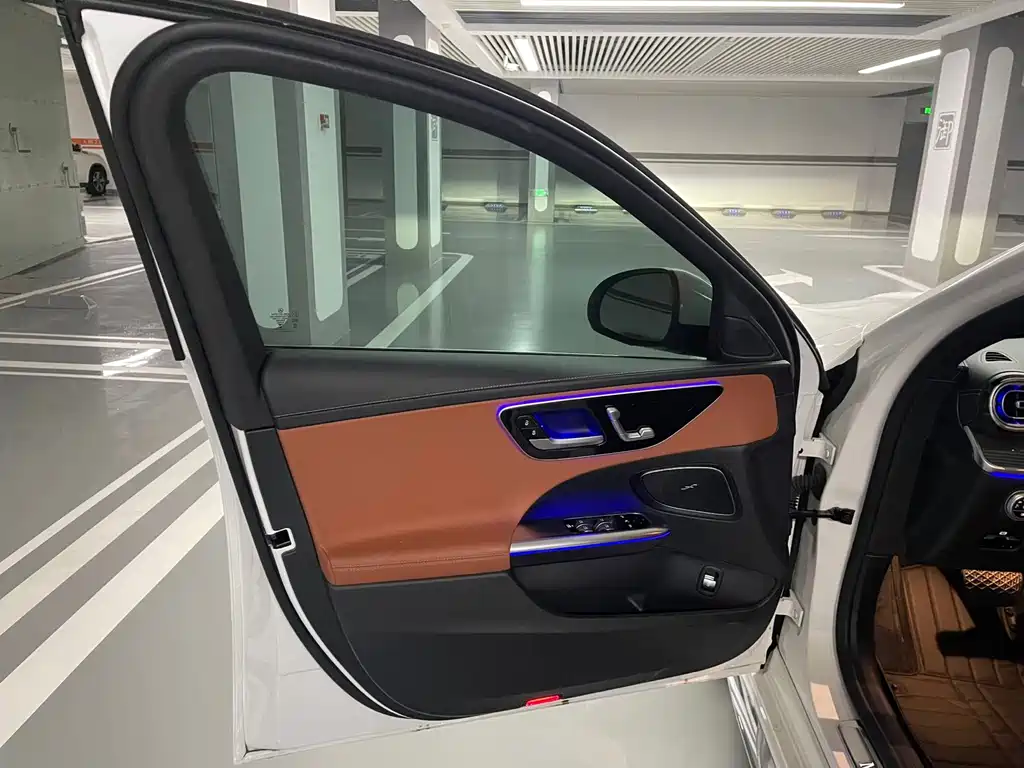 Mercedes-Benz C-Class 2022 — фото 6