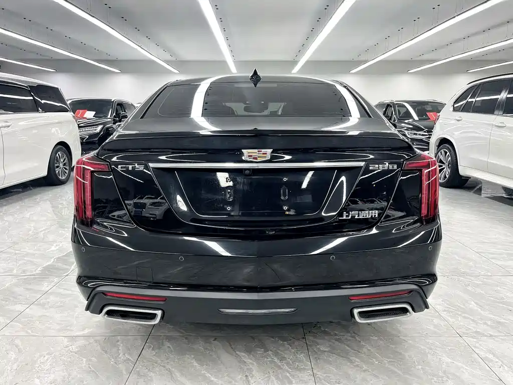 Cadillac CT5 2022 — фото 5