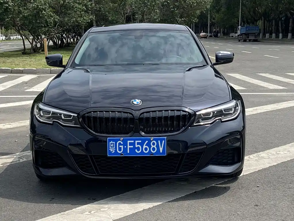 BMW 3 Series 2021