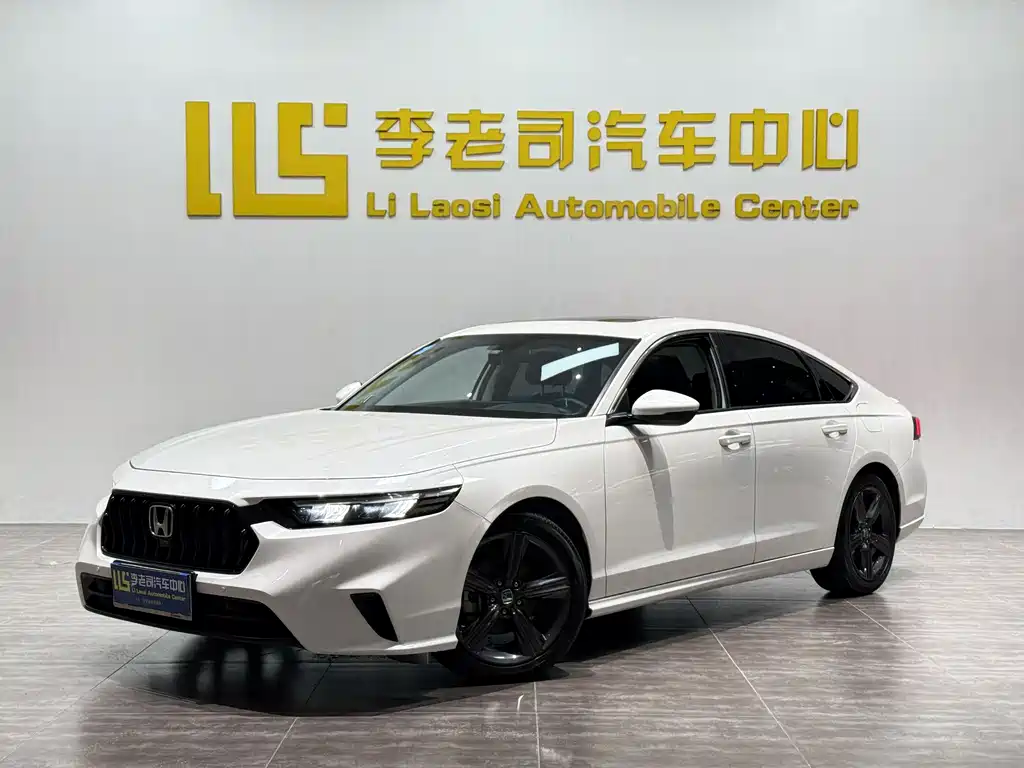 Honda Inspire 2024 — фото 1