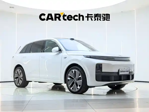 Li Auto L7 2025