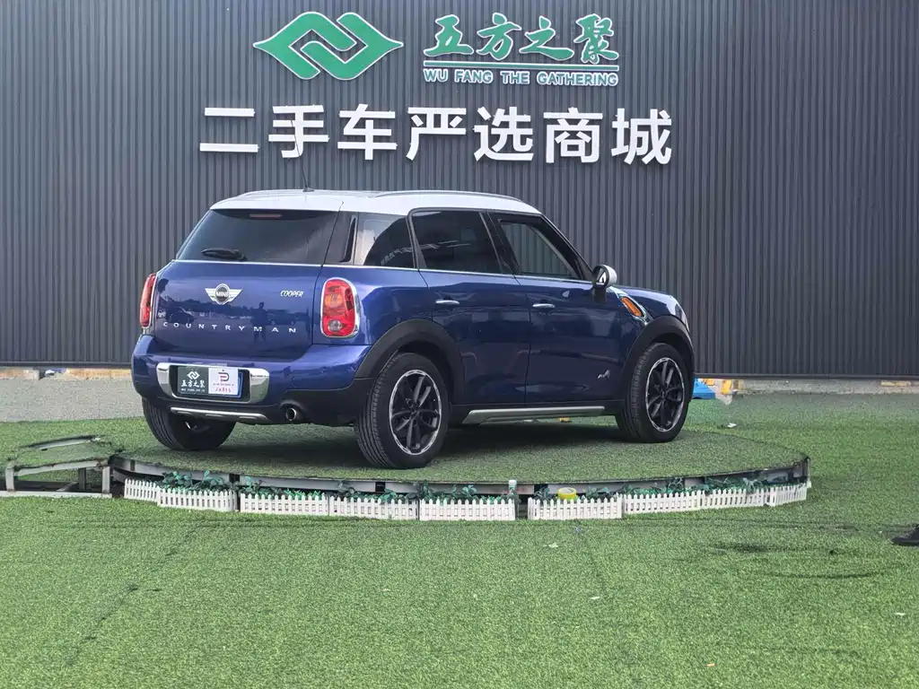 MINI Countryman 2015 — фото 21