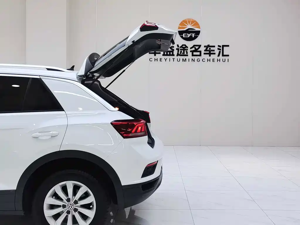 Volkswagen T-Roc 2019 — фото 14