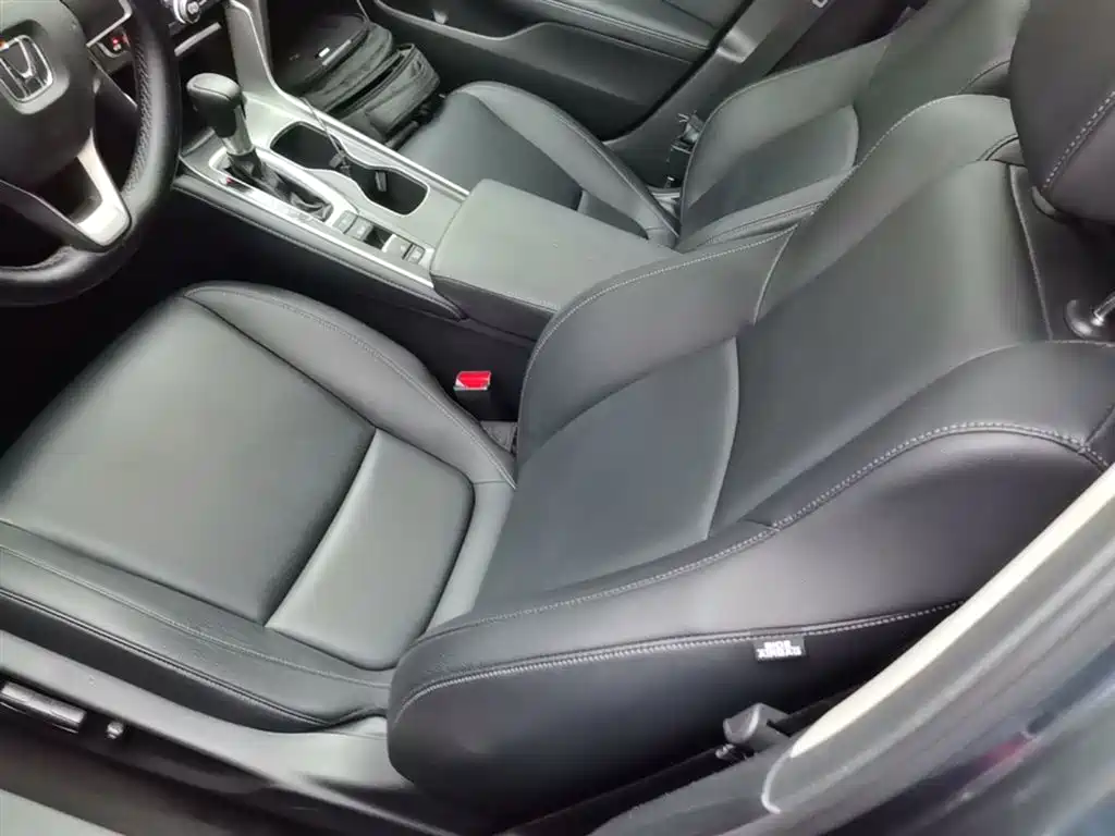 Honda Accord 2021 — фото 15