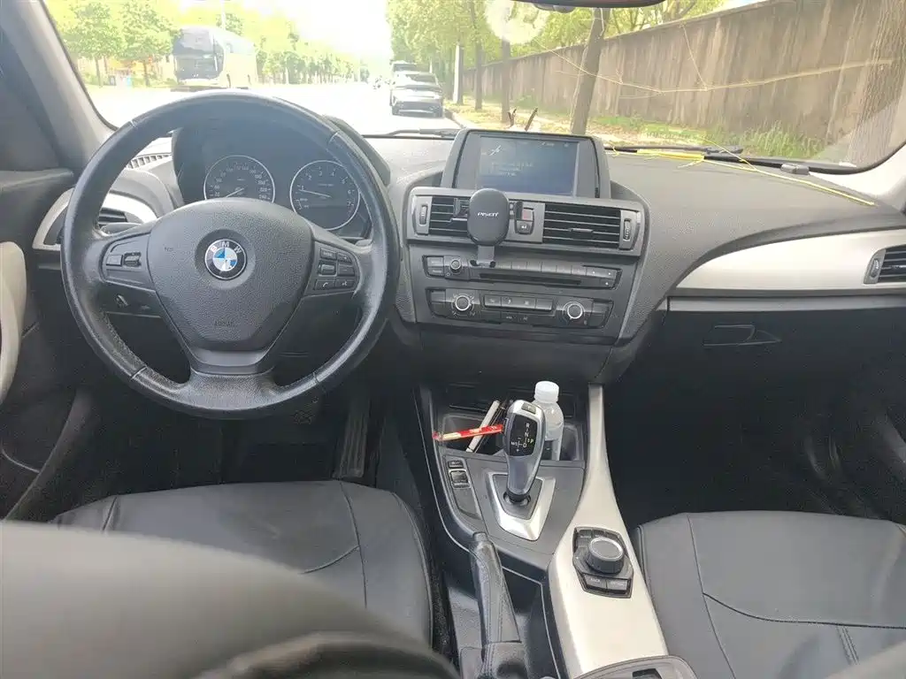 BMW 1 Series 2015 — фото 13
