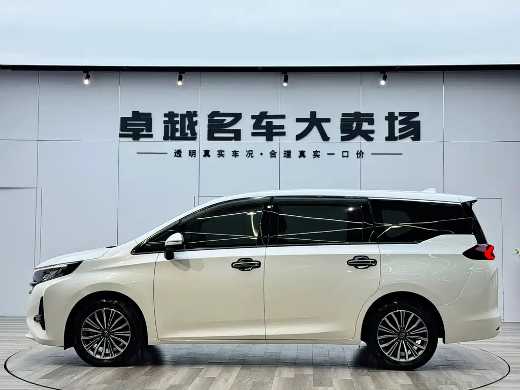 GAC Trumpchi M6 2021 — фото 4