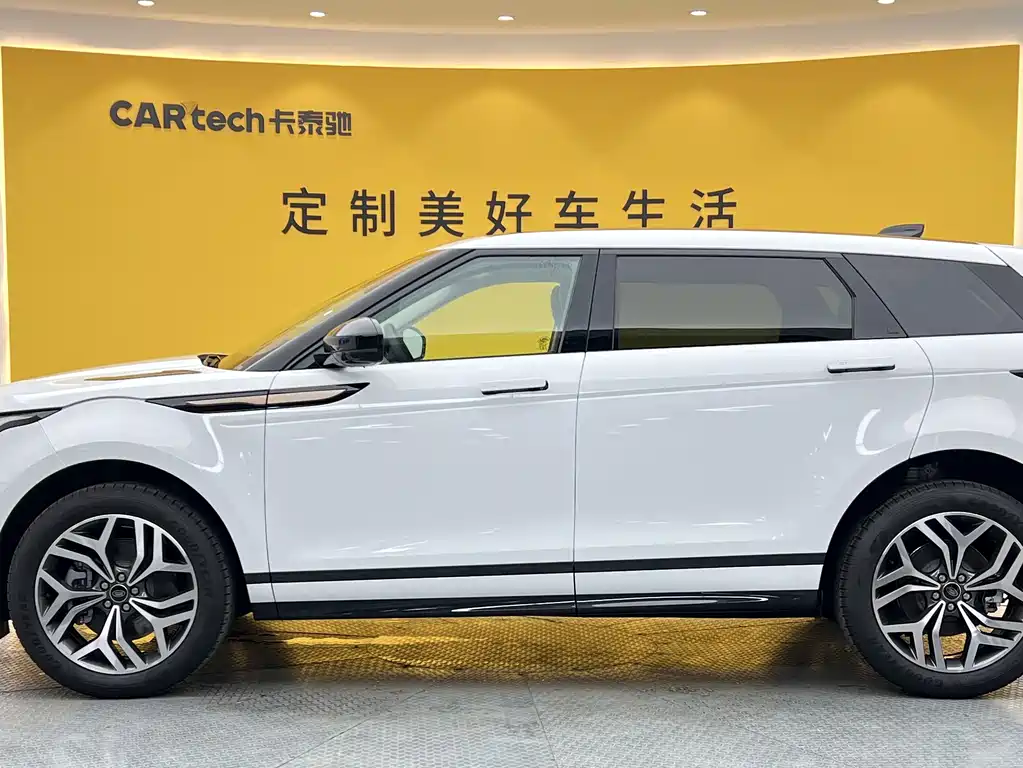 Land Rover Evoque 2026 — фото 38