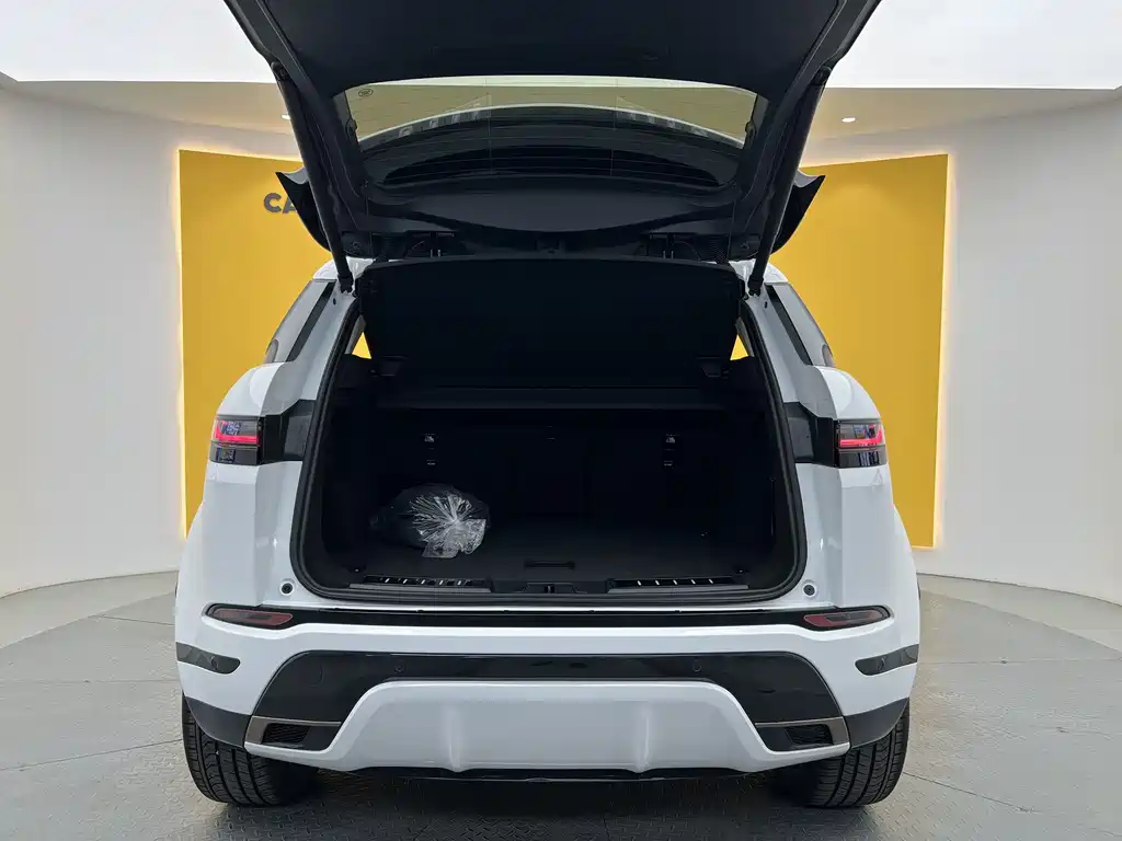 Land Rover Evoque 2026 — фото 30