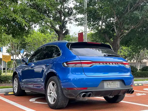 Porsche Macan 2016
