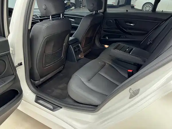 BMW 3 Series 2016