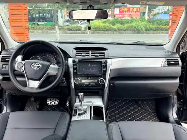 Toyota Camry 2014