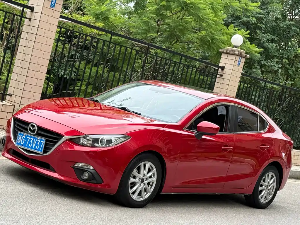 Mazda 3 Angkesela 2015
