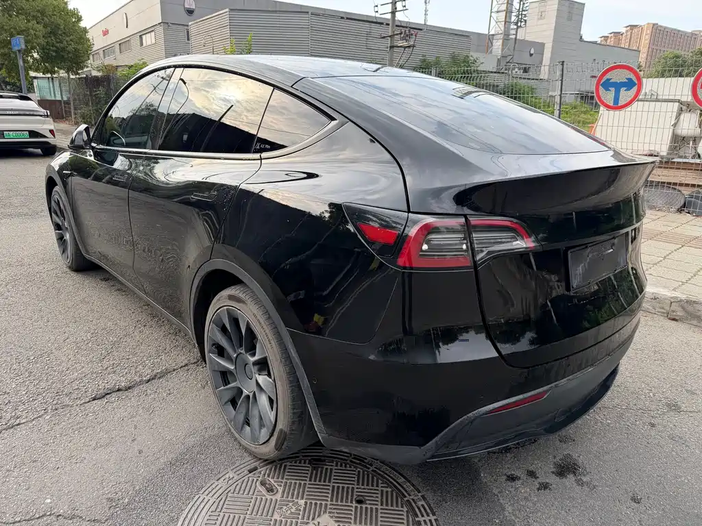 Tesla Model Y 2021 — фото 5