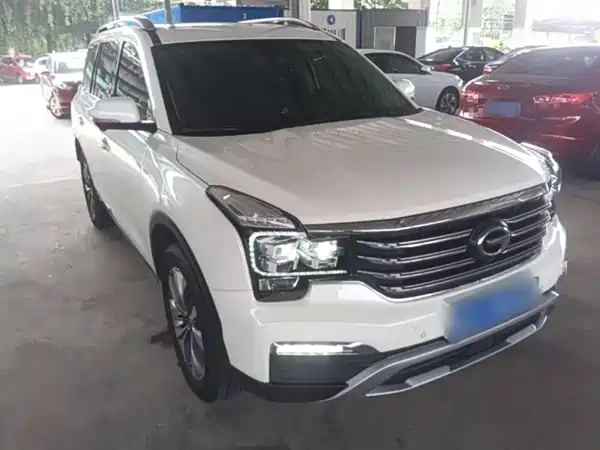 GAC Trumpchi GS8 2017