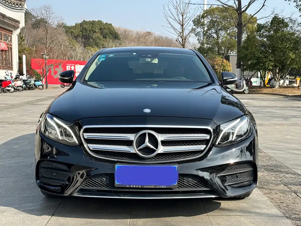Mercedes-Benz E-Class 2017 — фото 2