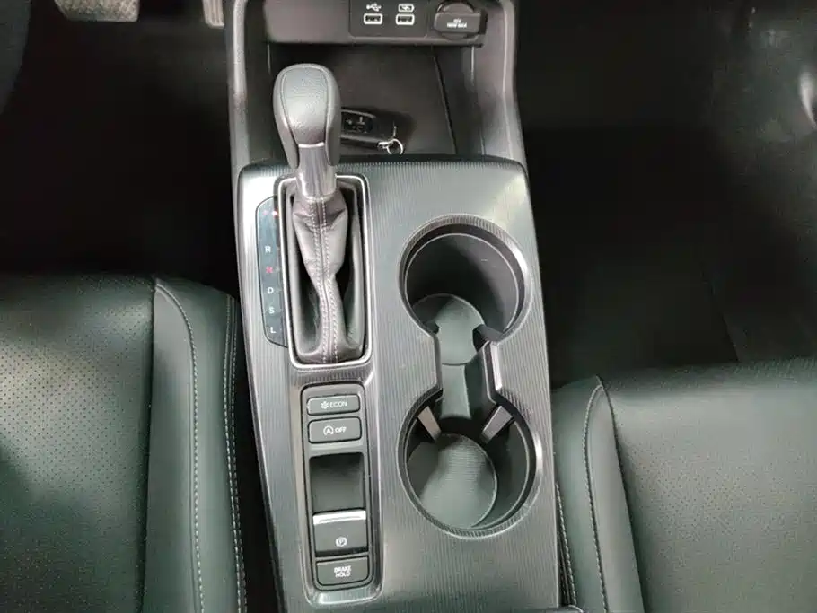 Honda Civic 2023 — фото 16
