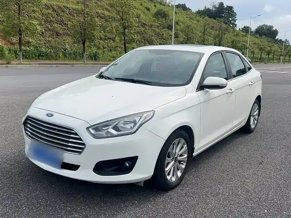 Ford Escort 2017